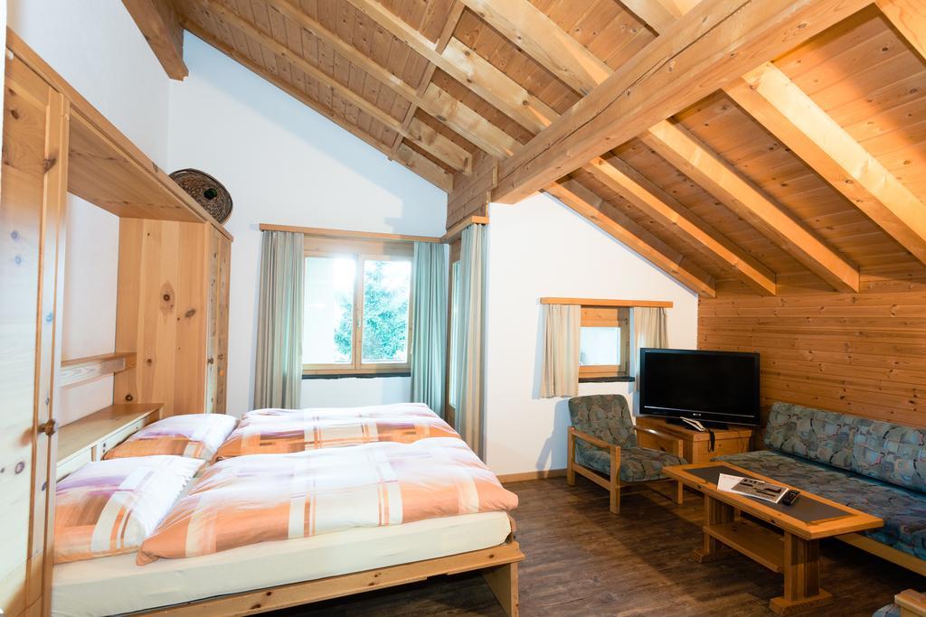 סילבפלנה Hotel B&B Susom Surlej מראה חיצוני תמונה